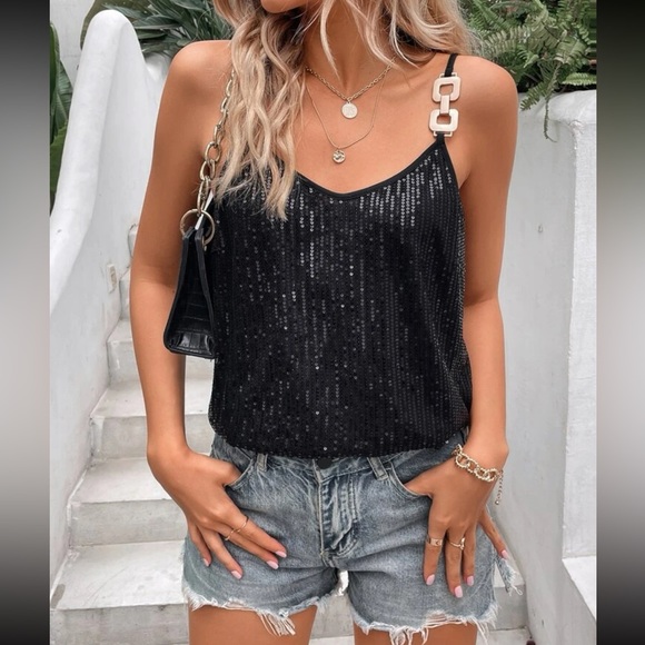 Luxe chain detail sequins cami top - Picture 4 of 6